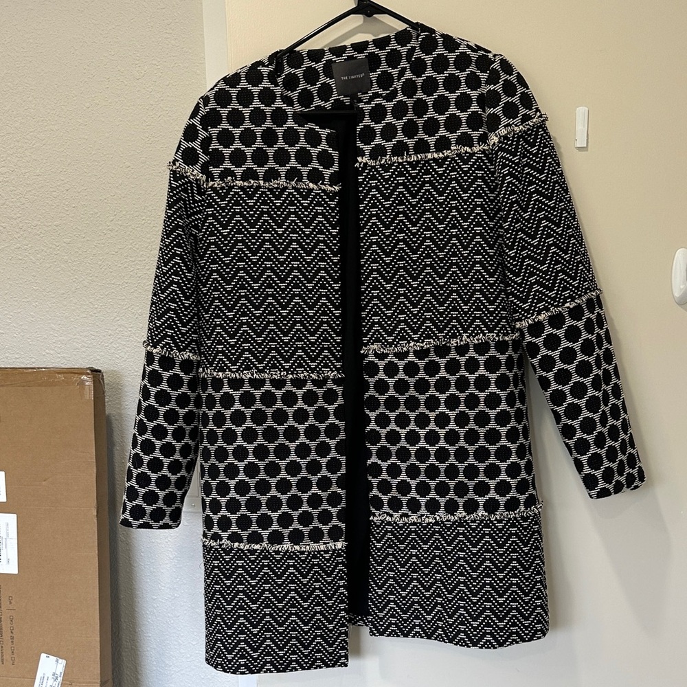 The Limited Monochrome Patterned Blazer